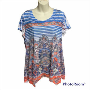 Hannah blue floral shark bite hem shirt size L